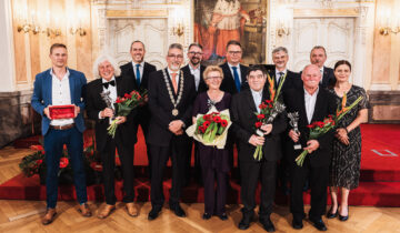 Dalších pět osobností se stalo laureáty Cen města / fotogalerie / 100-cena-mesta