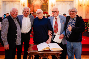 Cenu města získaly čtyři osobnosti a jedna kapela. Počin roku patří hasičům / fotogalerie / 141-cena-mesta-2024